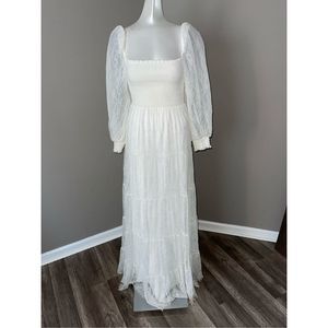 Alice + Olivia White Cooper Lace Maxi-Dress
